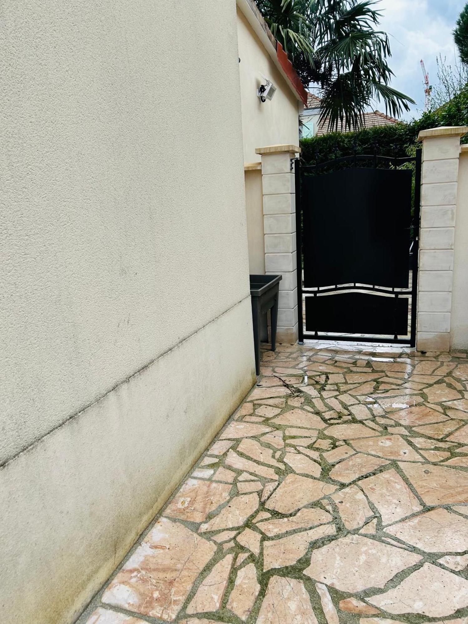 Cozy Apartment Bussy-Saint-Georges Exterior photo