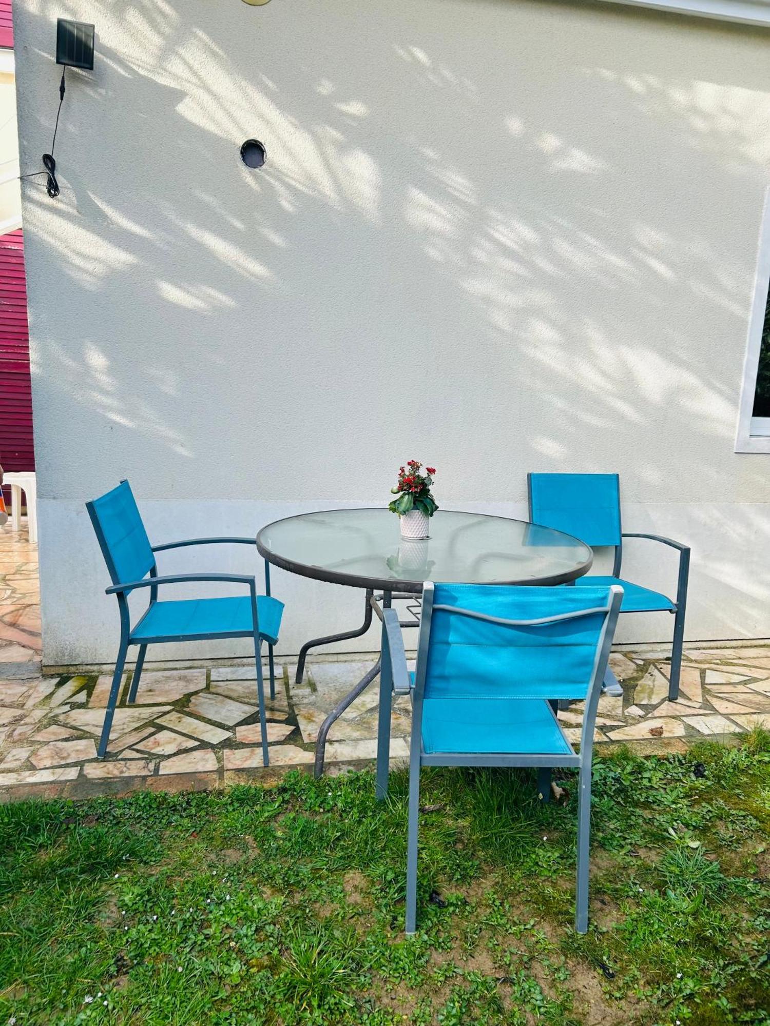 Cozy Apartment Bussy-Saint-Georges Exterior photo